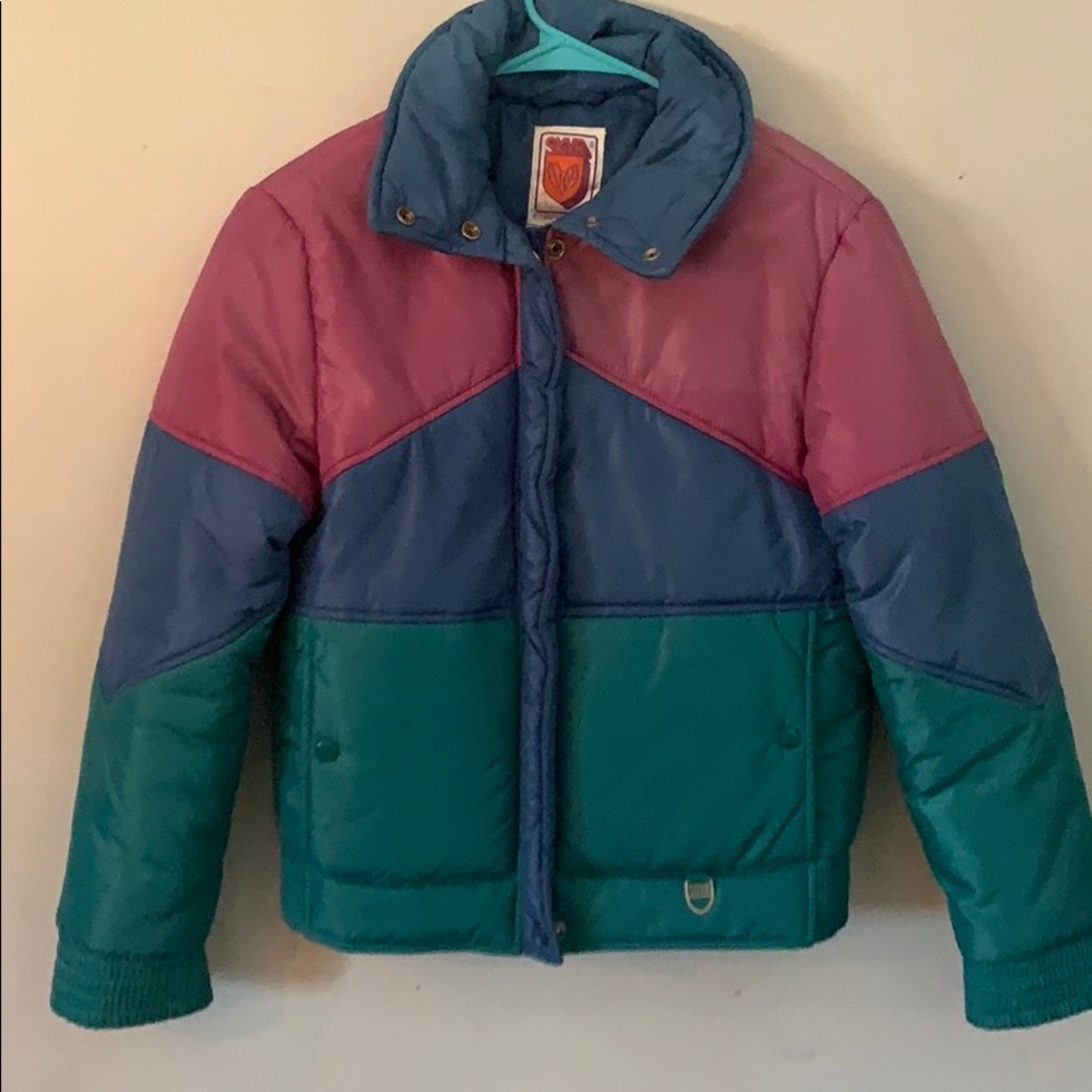 Very cute puffer jacket